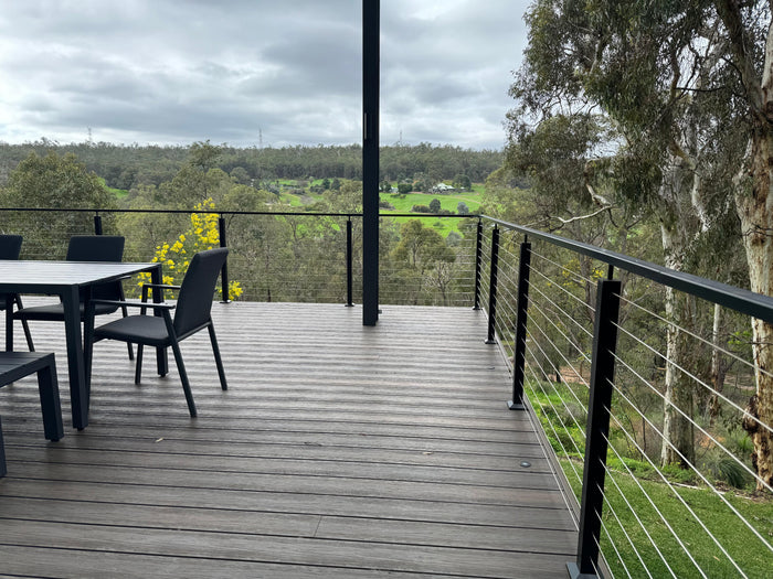 Wire balustrade