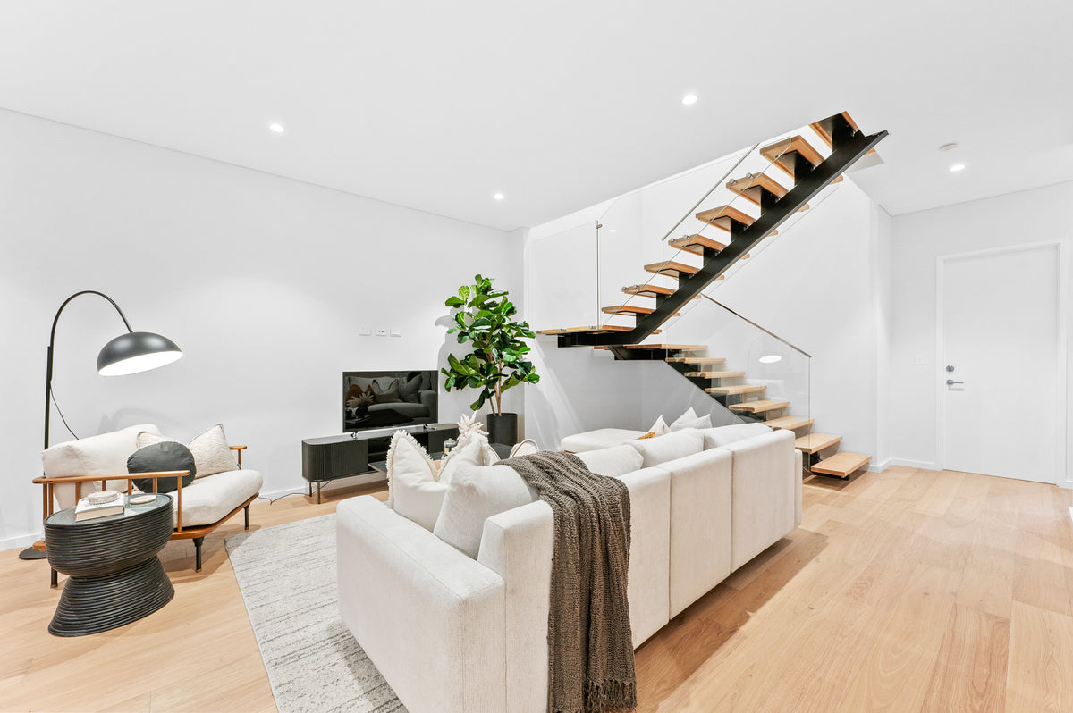 U-shape floating stair with American oak treads and glass balustrade, South Perth